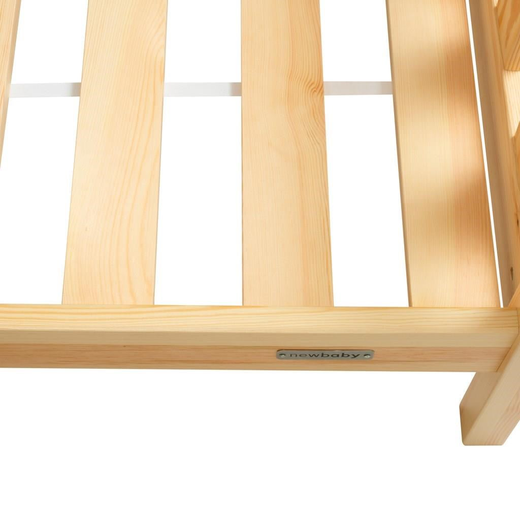 Pat pentru copii în formă de căsuță cu barieră de protecție și suport pentru saltea New Baby CASTELLO 160x80 cm